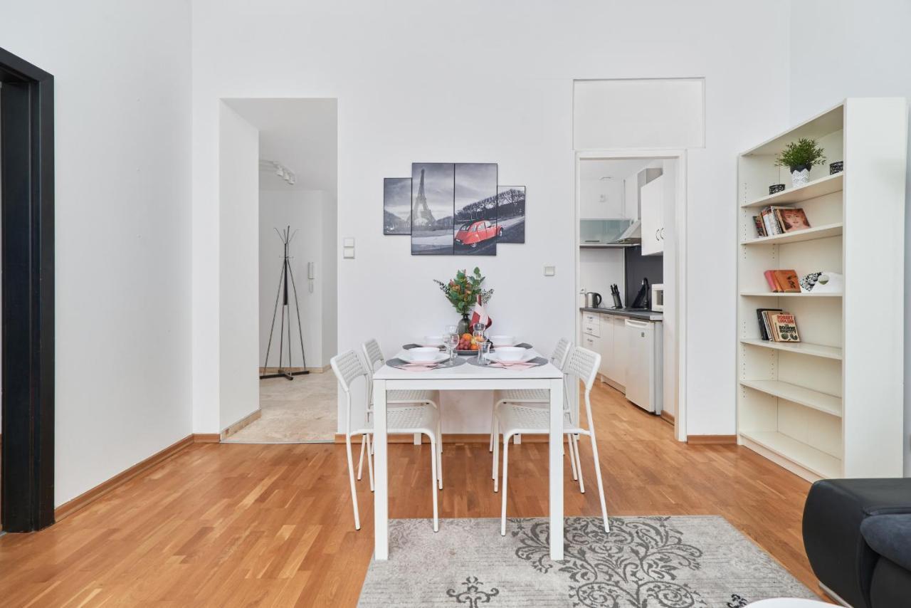 Rynek Apartment The Heart Of The City By Noclegi Renters Wrocław Extérieur photo